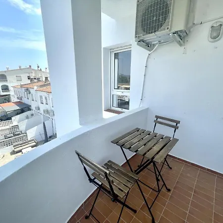 Puerto Ilse Apartment Roses